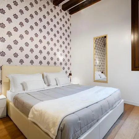 Residence Le Beccarie - Rialto By Wonderful Italy Venice Exterior photo