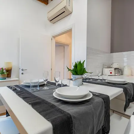 Residence Le Beccarie - Rialto By Wonderful Italy Venice Room photo